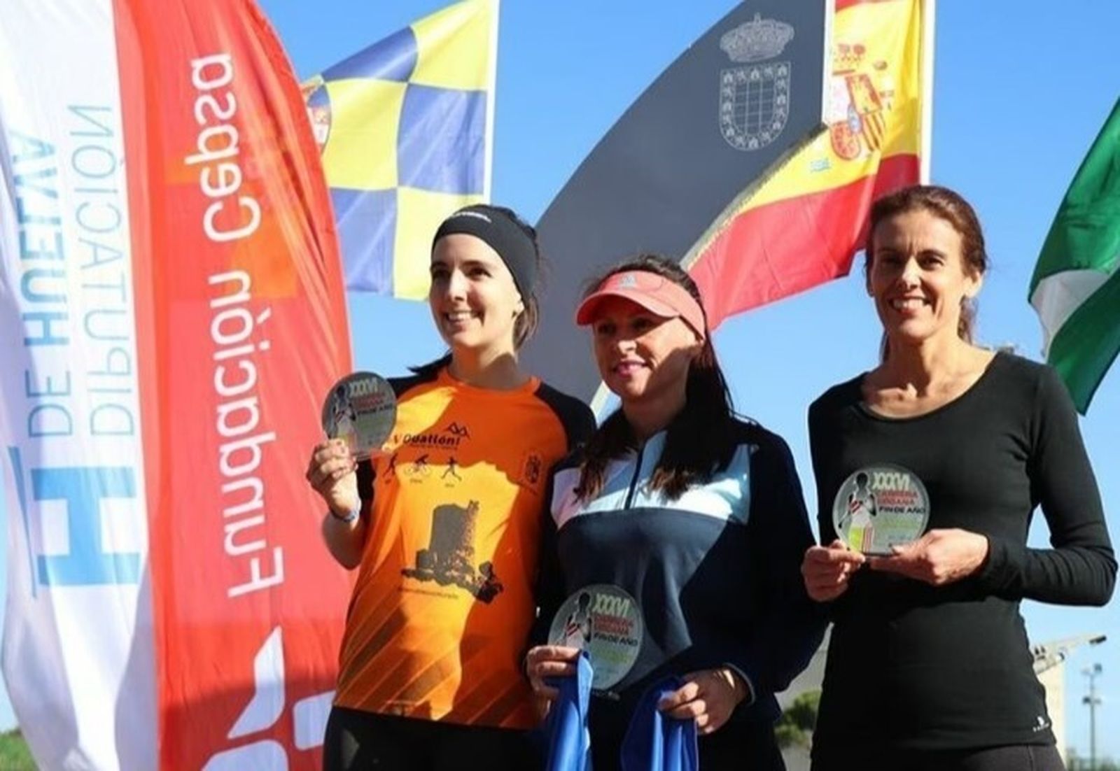 Podio femenino de la última edición disputada.