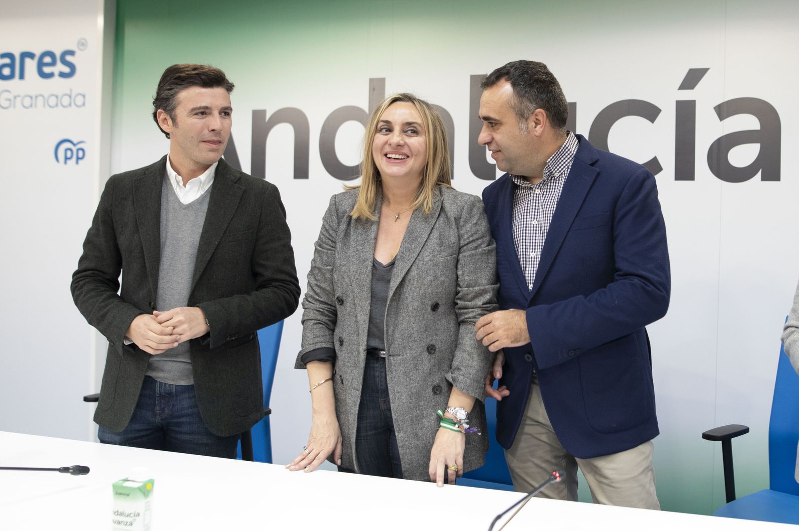 Carazo, en su ratificación como candidata a la Alcaldía de Granada.