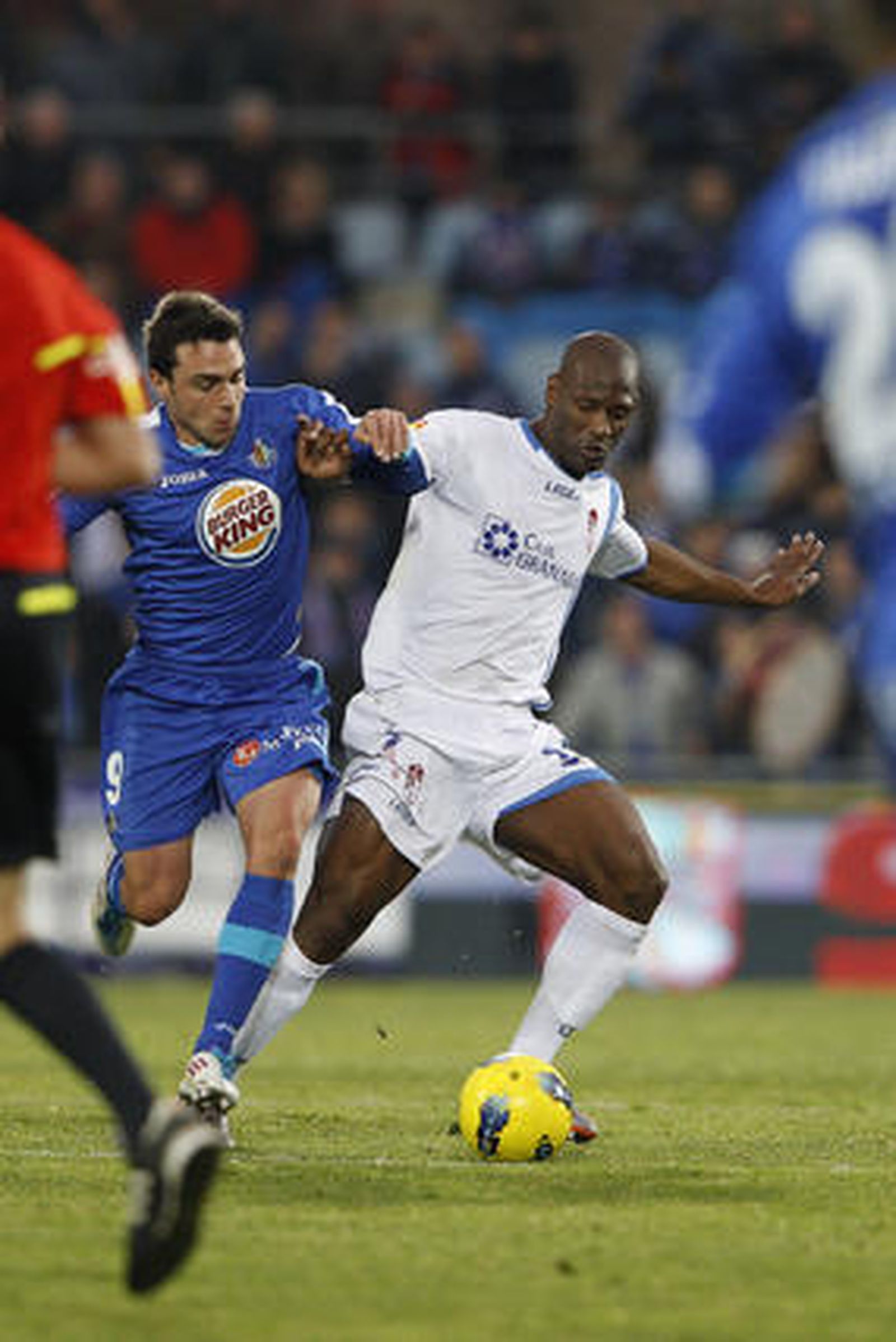 El Granada se trae una derrota injusta de Getafe (1-0). / LOF