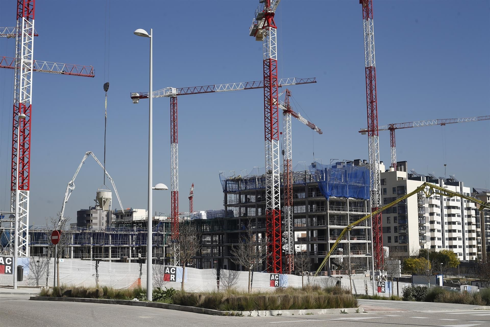 Edificios de viviendas en construcción. Edificios de viviendas en construcción.