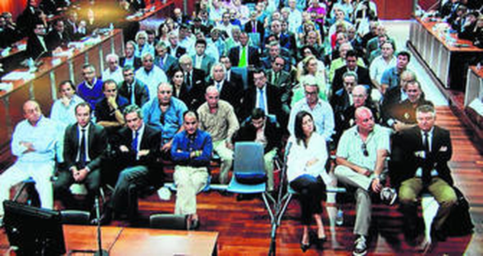 Los acusados, el 30 de julio de 2007, durante la lectura del fallo en la Audiencia de Málaga.