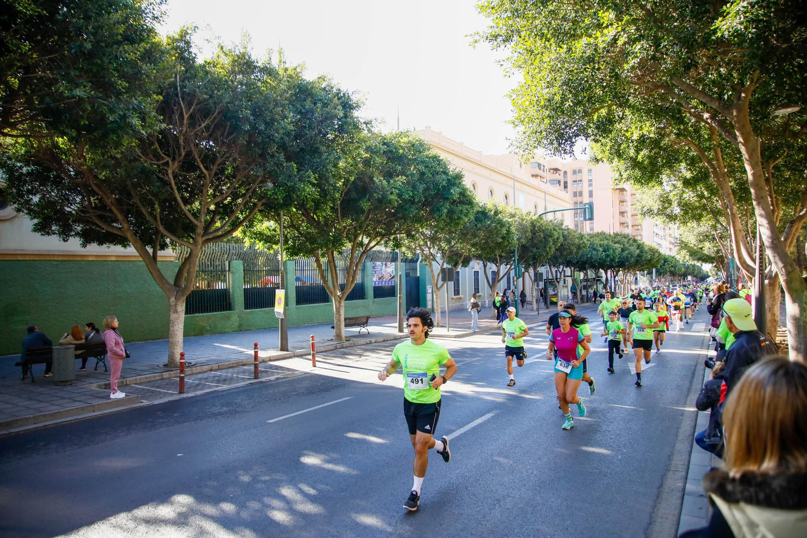 Imágenes de la Carrera contra el Cáncer de Almería
