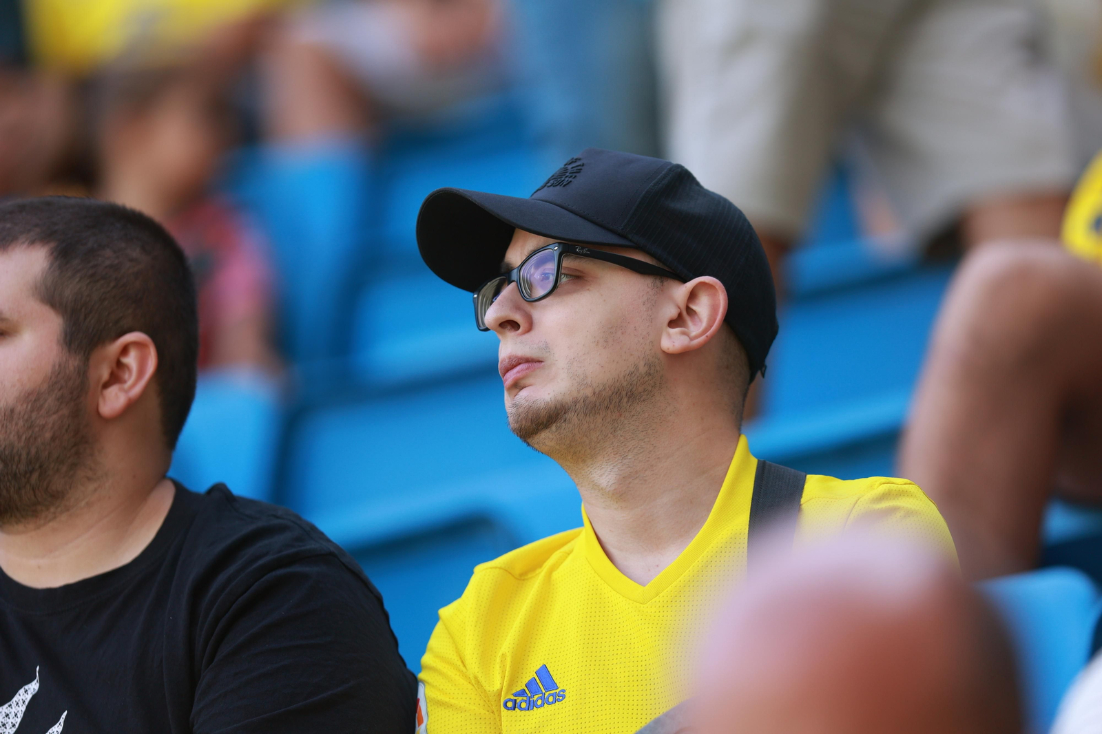 Búscate en las imágenes del Cádiz CF-Girona