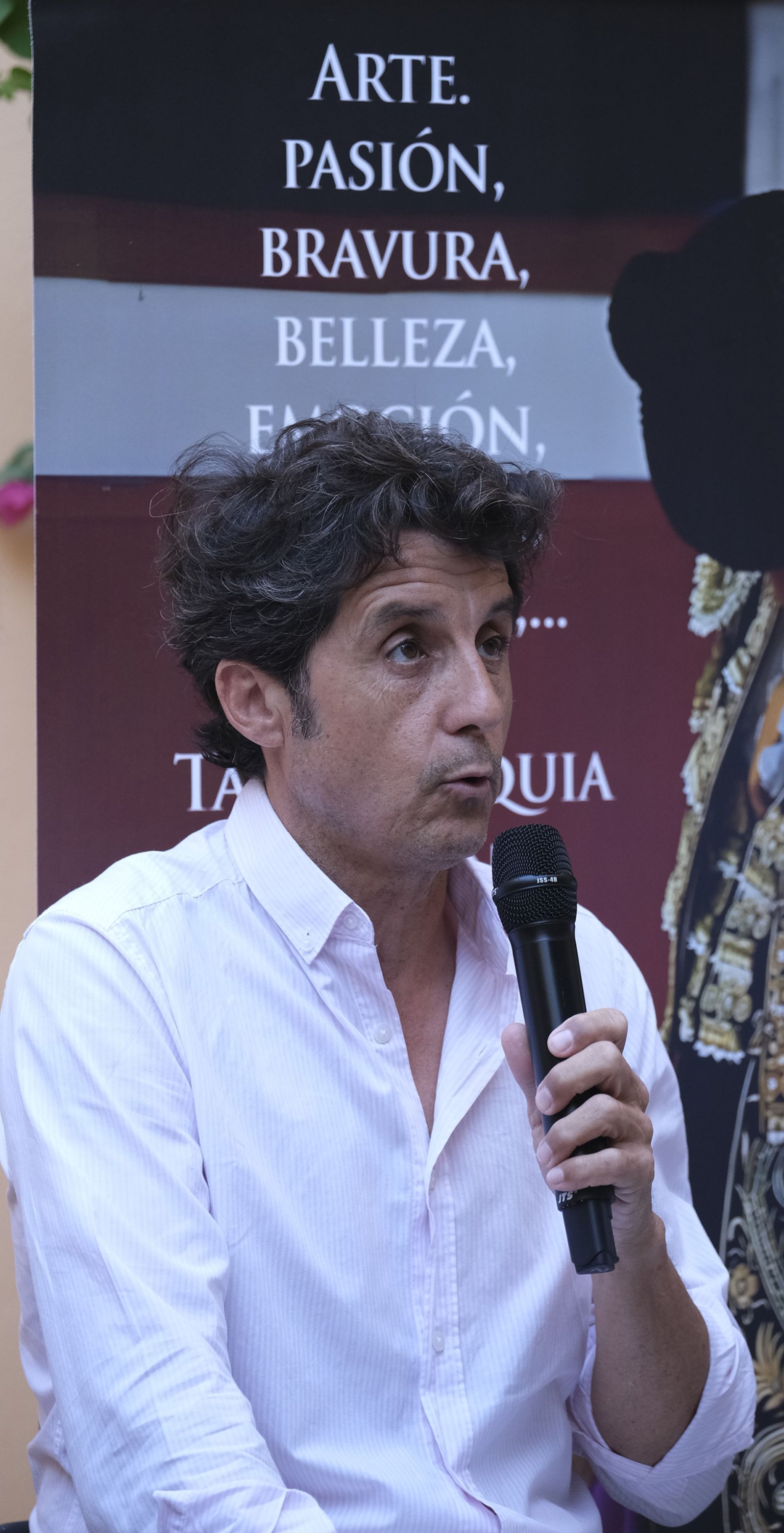 Conferencia del Foro Cultural 3 Taurinos 3, en imágenes