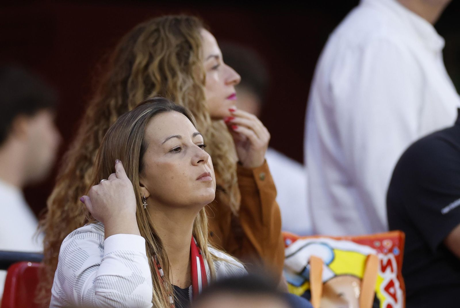 Búscate en las fotos del Sevilla Fc - Real Sociedad