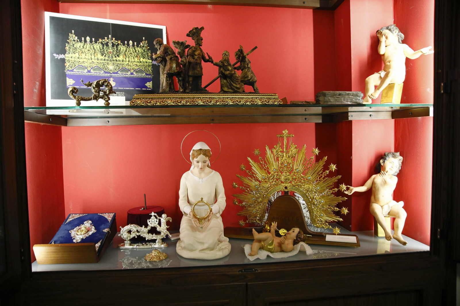 Ensayo de la hermandad de los Ángeles de la ciudad de Almería, en imágenes