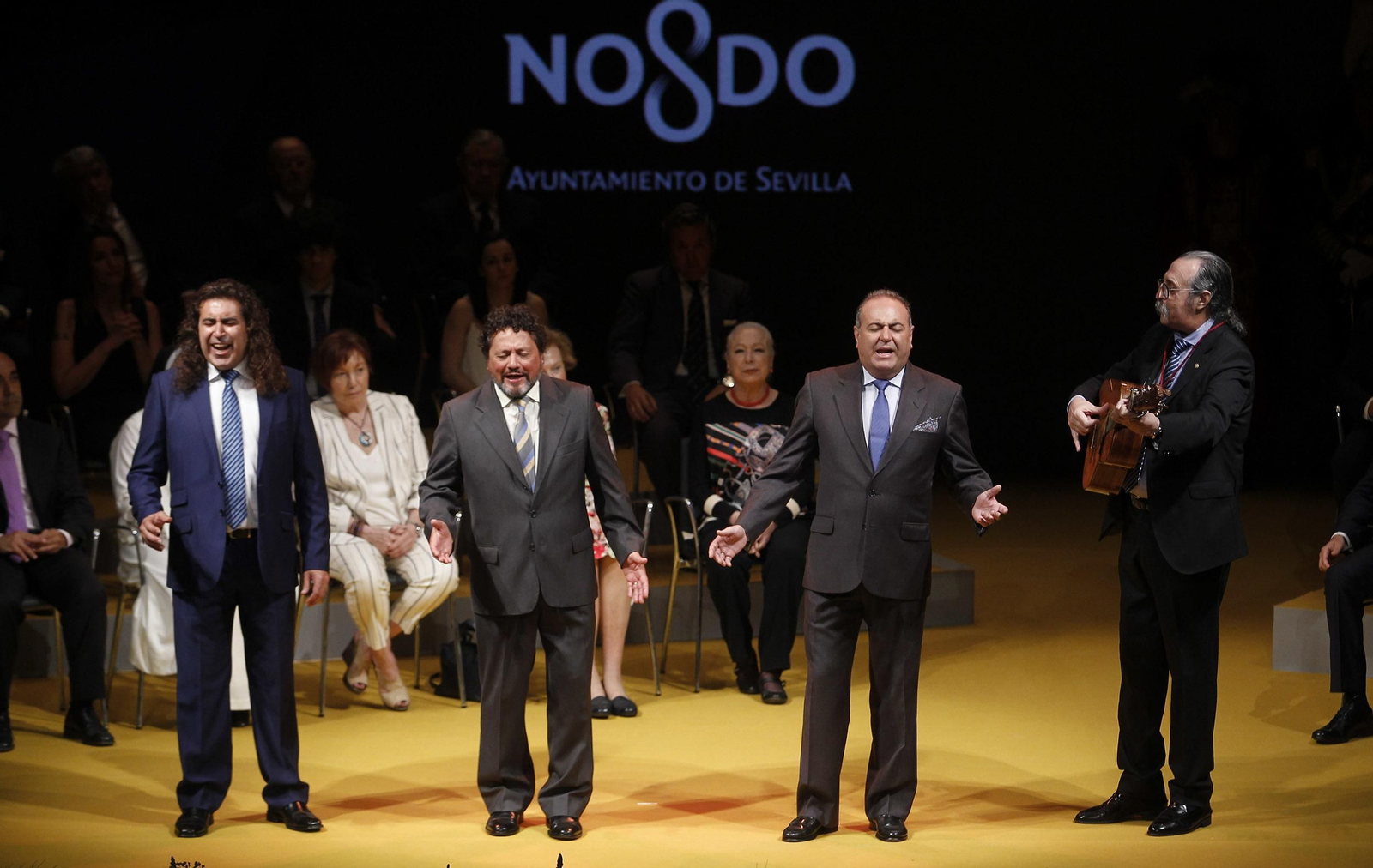 La entrega de las medallas de Sevilla, en imágenes
