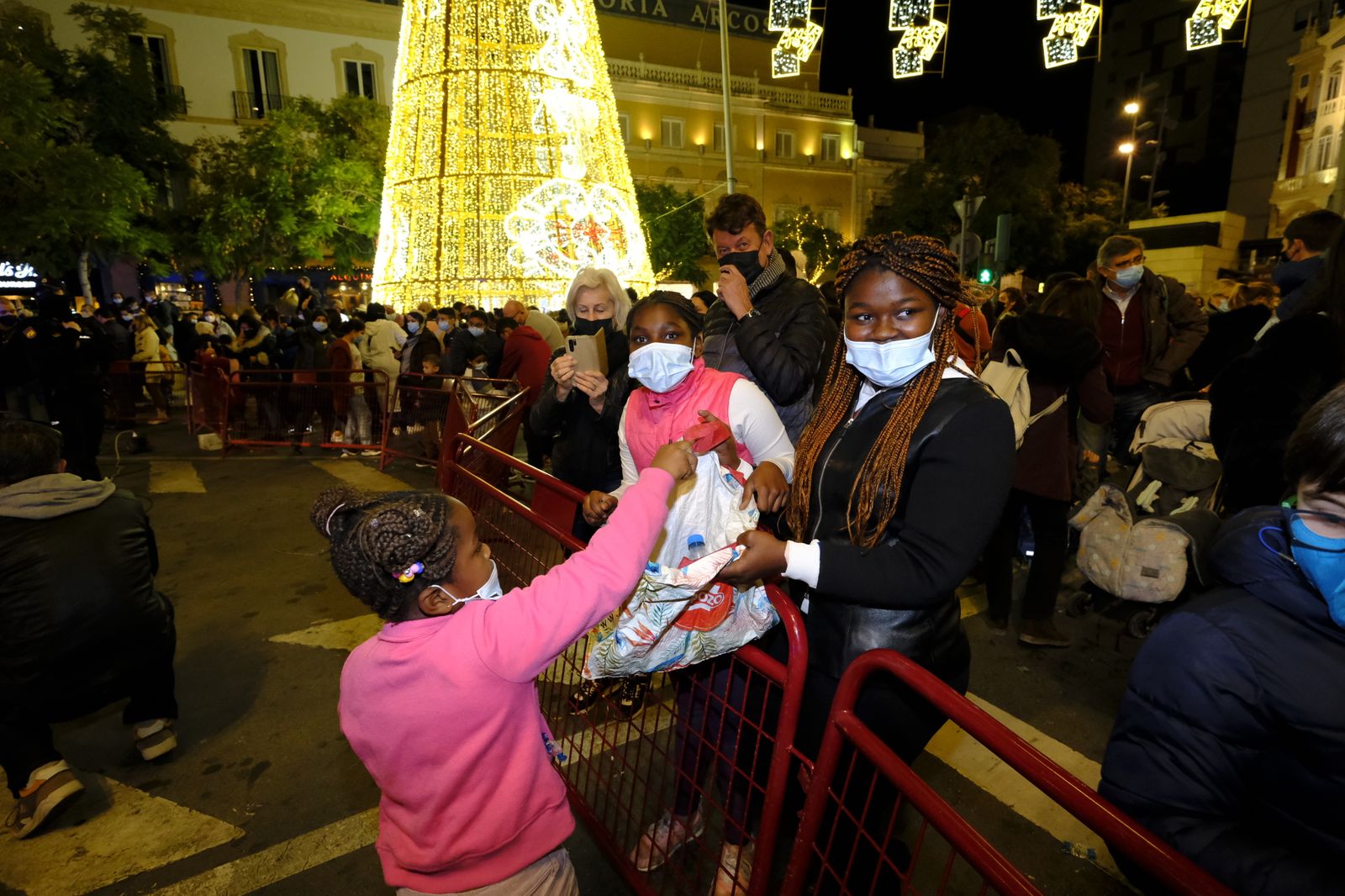 Fotogalería cabalgata de los Reyes Magos en Almería