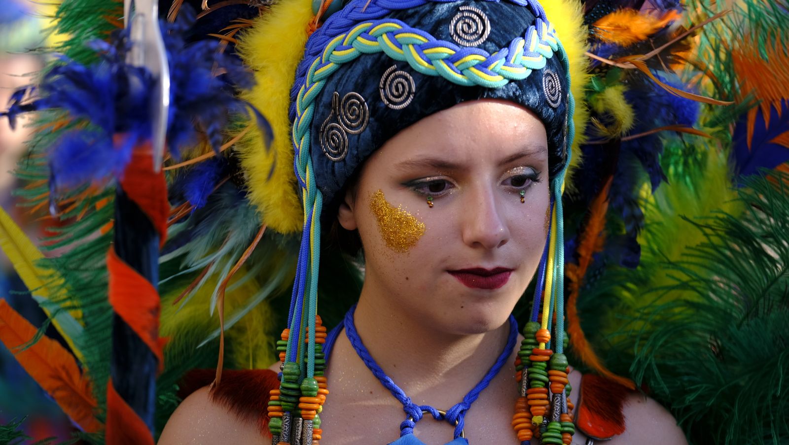 El espectacular desfile de Moros y Cristianos de Mojácar, en imágenes