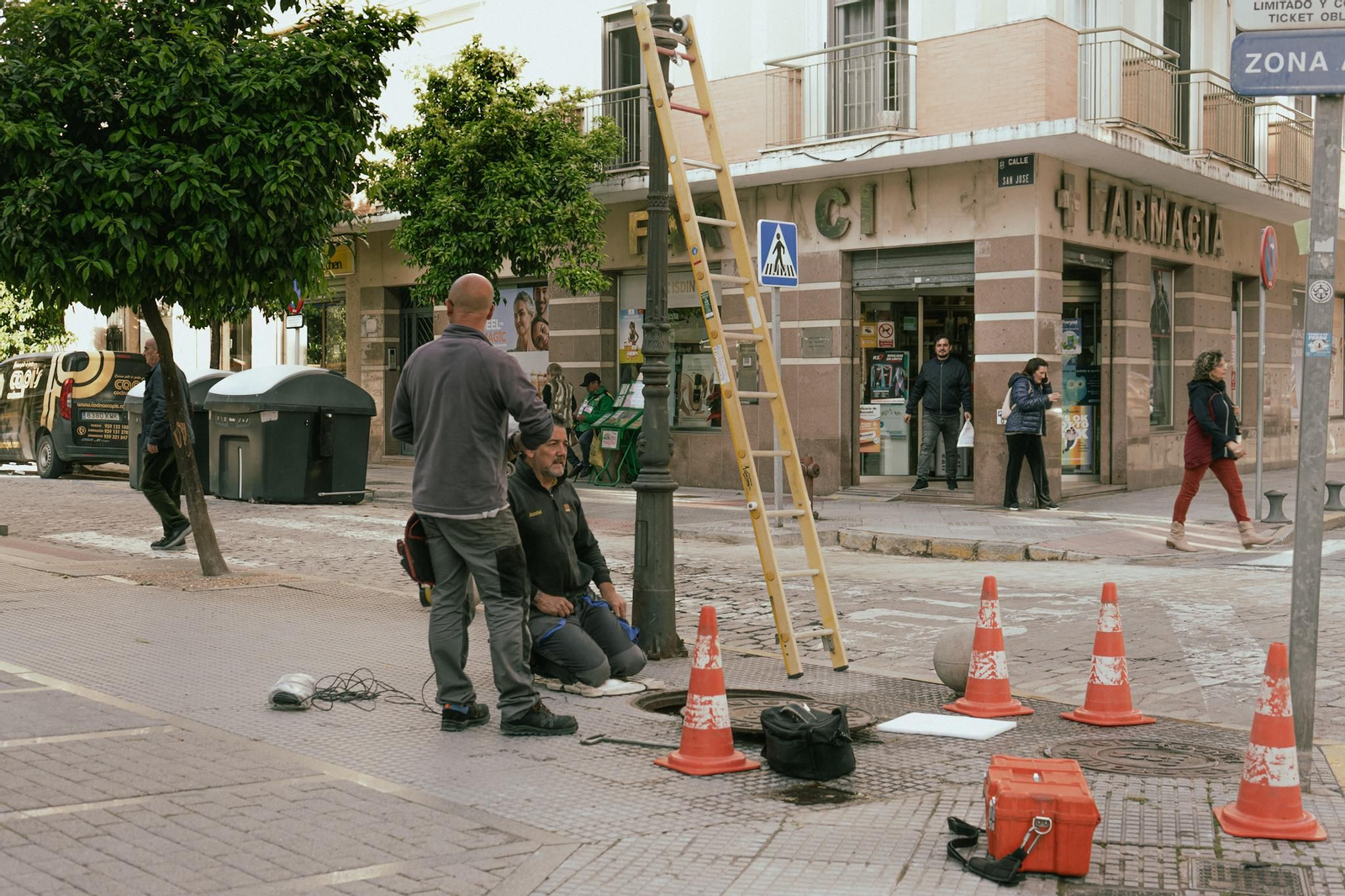 Imágenes del martes 8 de abril en Huelva