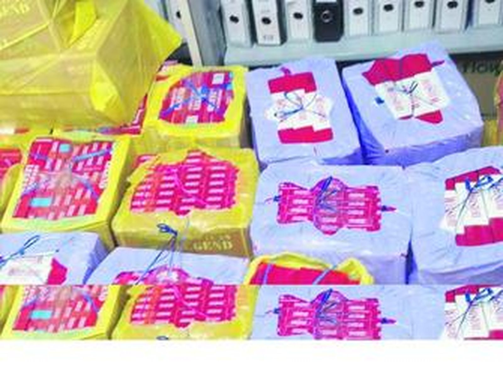 El tabaco de contrabando intervenido en  San Roque, en dependencias de la Guardia Civil.