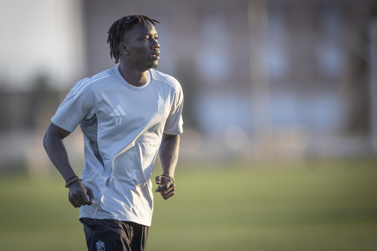 Las mejores imágenes del primer entrenamiento del Granada CF