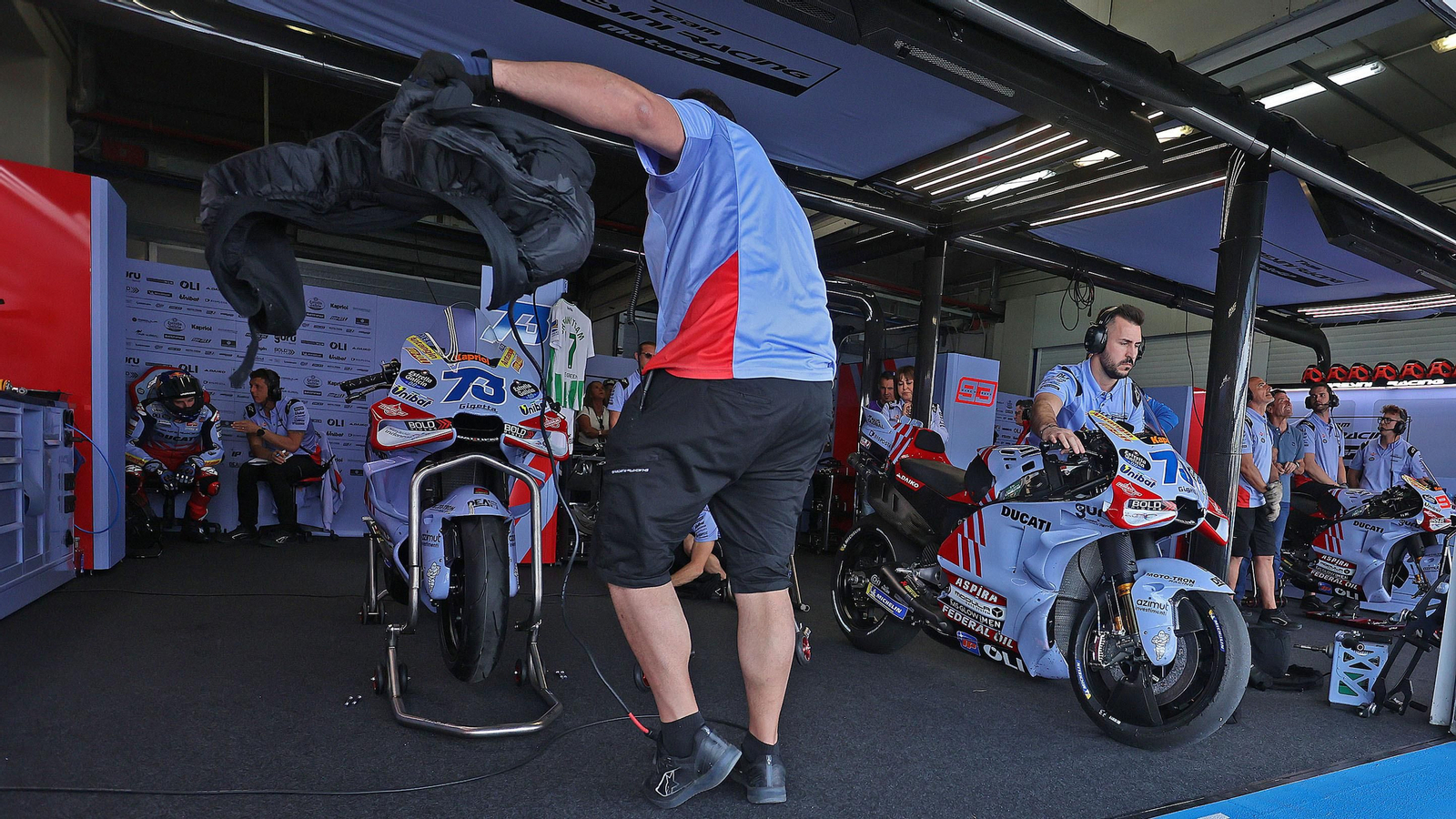 Entrenamientos de MotoGP en el primer día del GP España en el Circuito de Jerez - Ángel Nieto