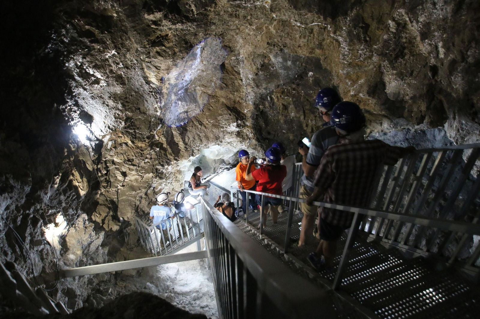 Fotogalería de la Geoda Gigante de Pulpí