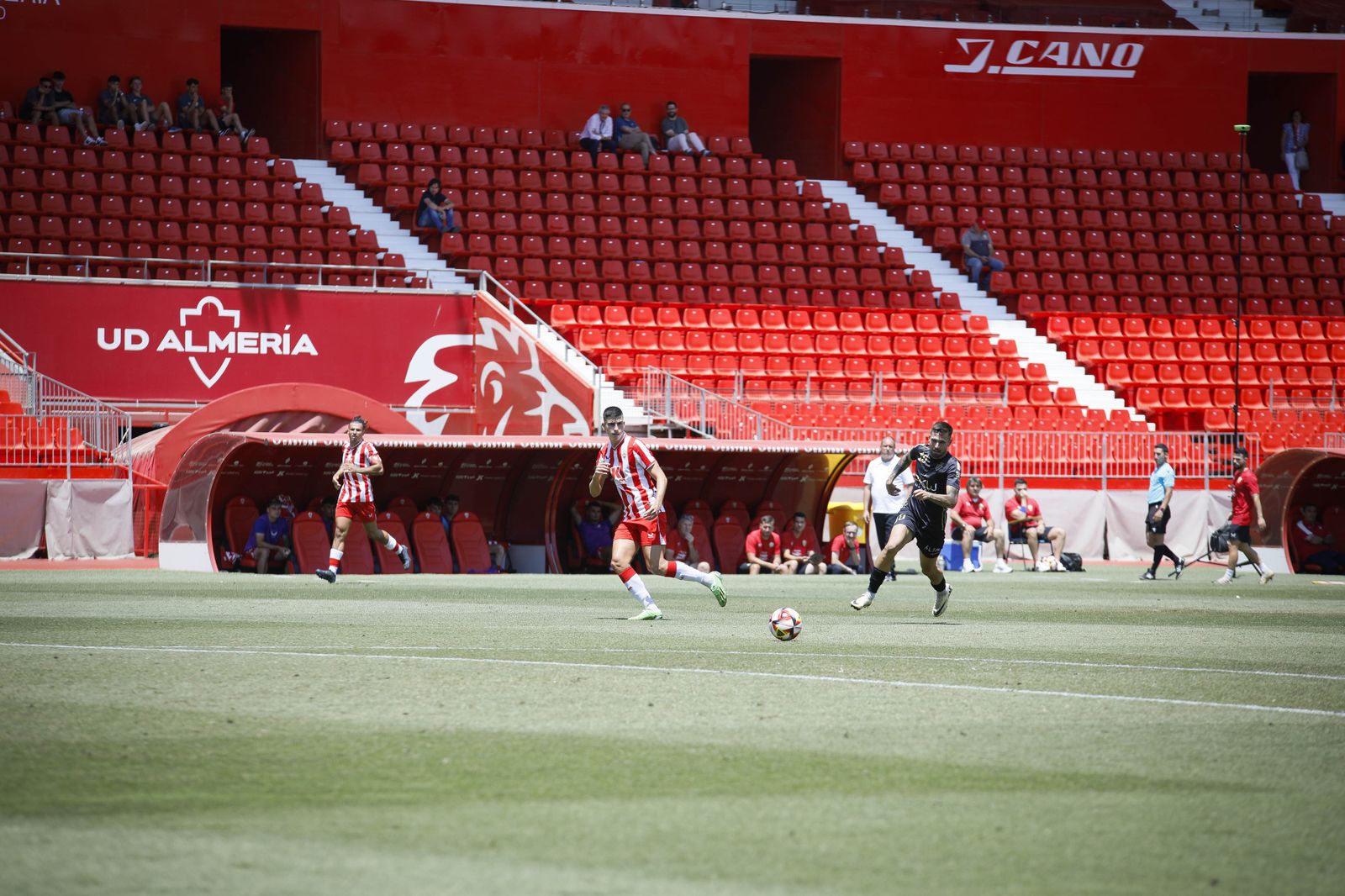 Imágenes del partido entre el Almería B y el Real Jaén