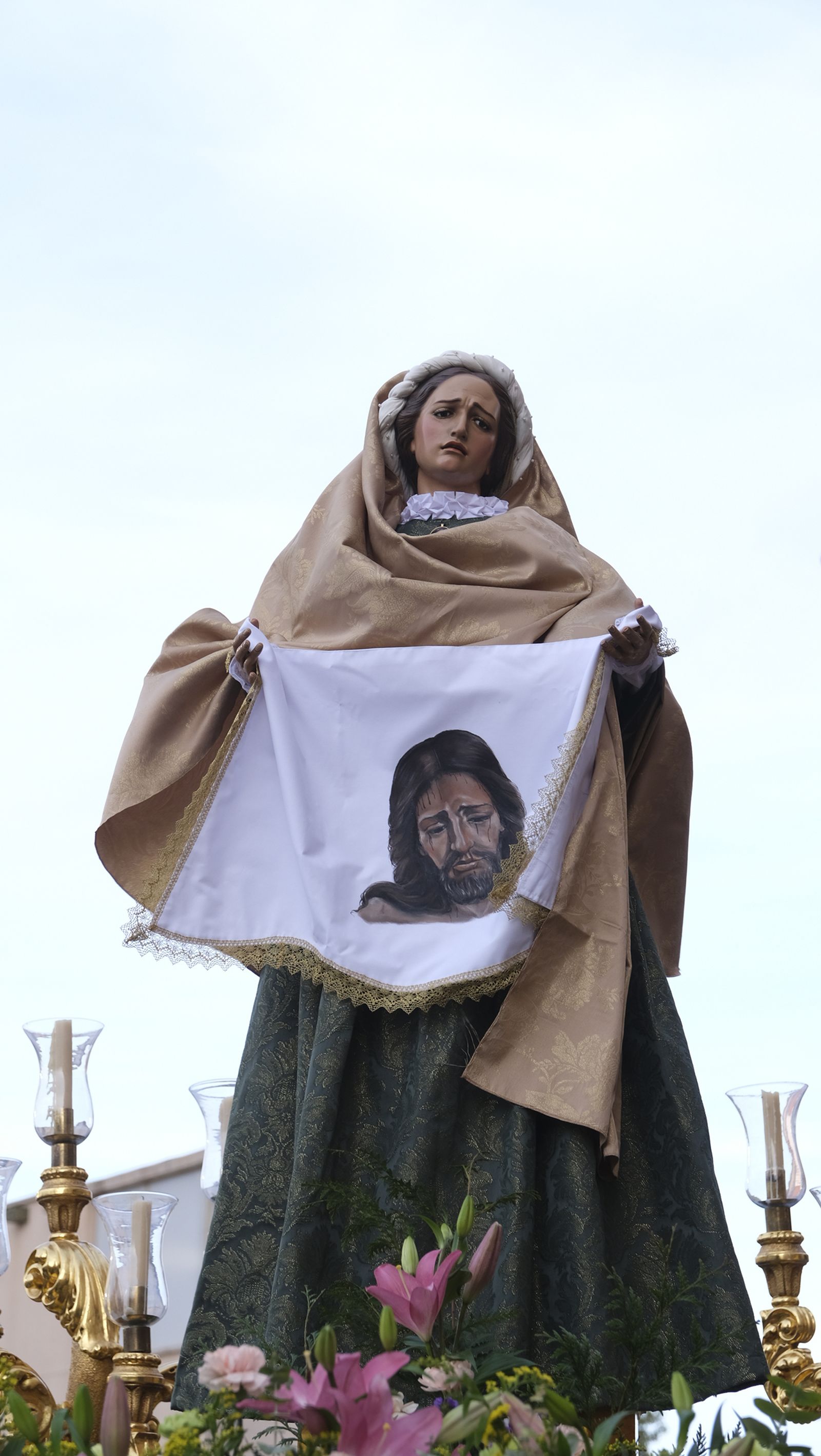 La procesión del Encuentro por las calles de Almería, en imágenes