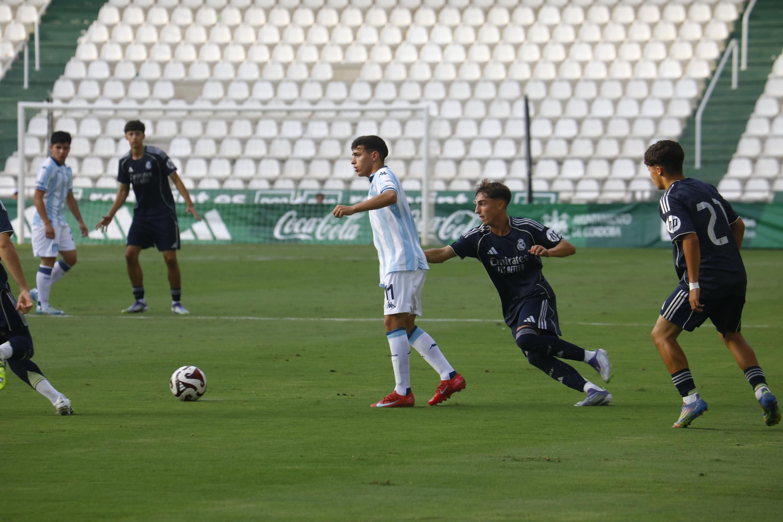 Las mejores fotos del Racing Club - Real Madrid del Mundial de Clubes juvenil en El Arcángel