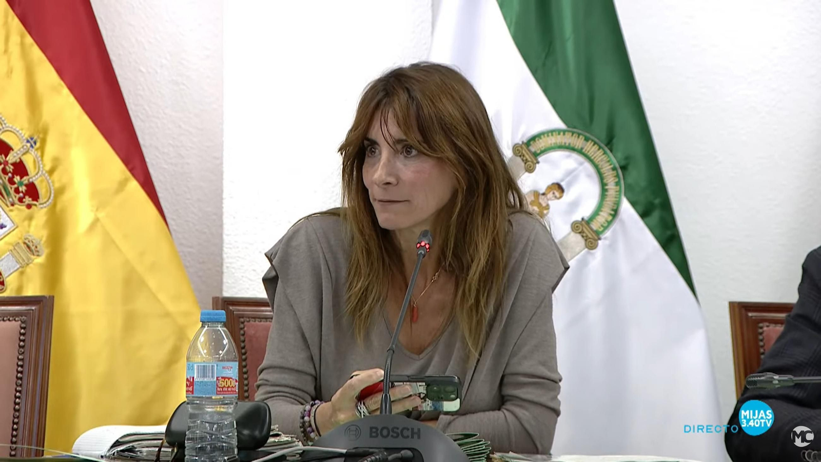 La alcaldesa de Mijas, Ana Mata, en el pleno del Ayuntamiento del pasado 24 de noviembre.