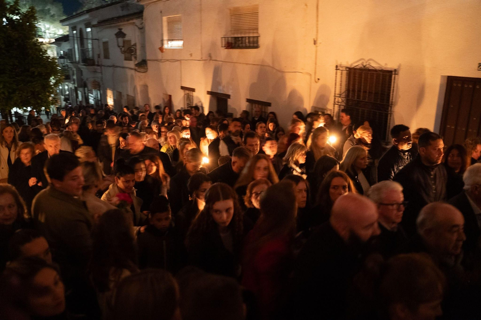 El Yacente y el Cristo de la Redención el Viernes Santo en Benalmádena, en fotos