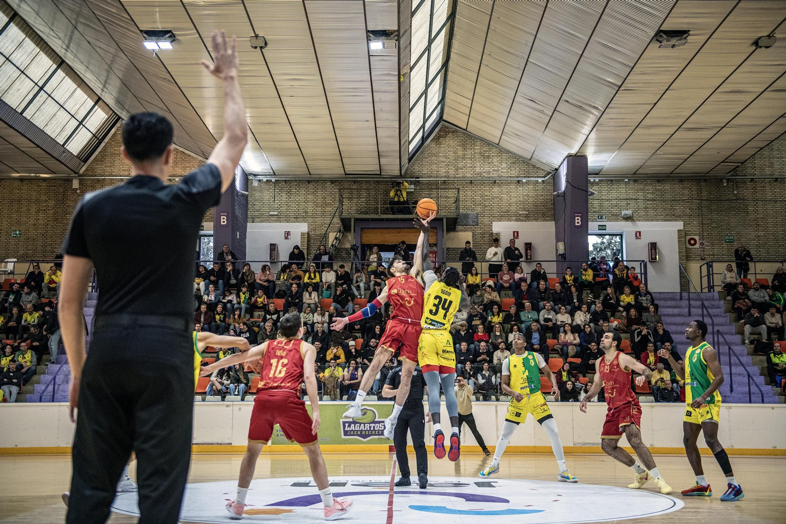 Los equipos de la capital jiennense firmaron un espectacular partido.