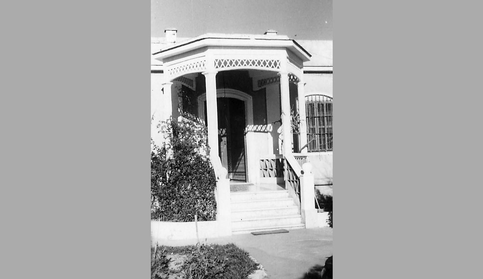 Antiguo chalé de Olano en el acceso al Cerro del Moro