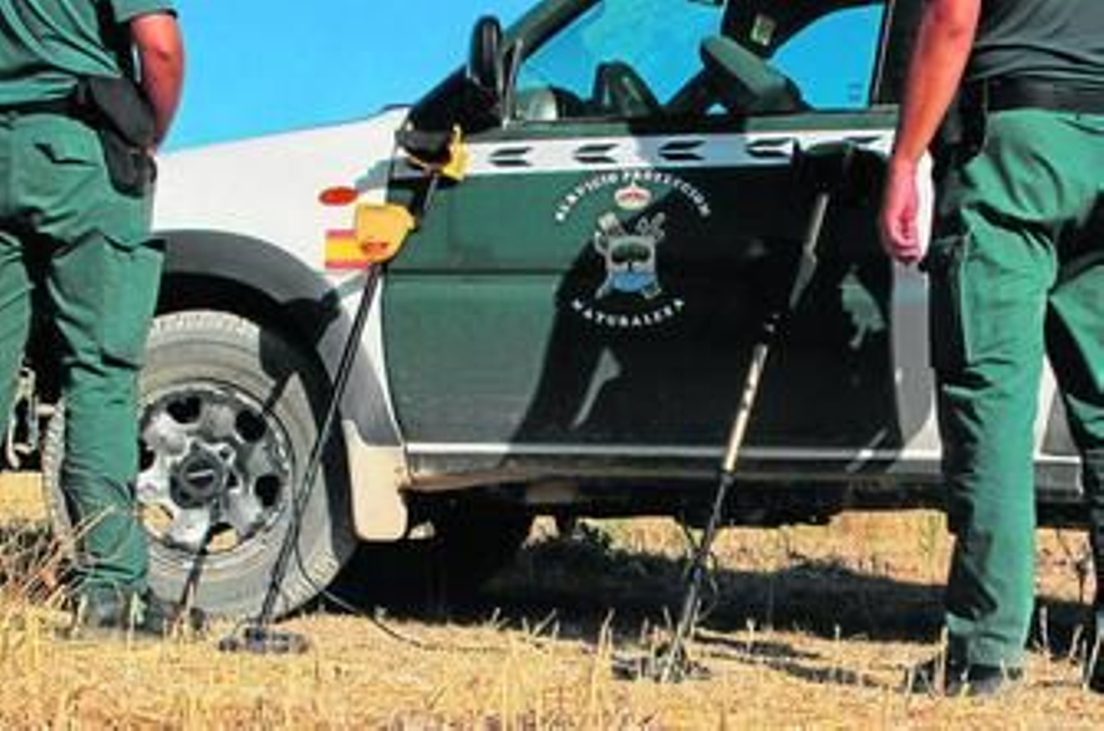 La patrulla del Servicio de Protección de la Naturaleza denunció a los dos hombres.