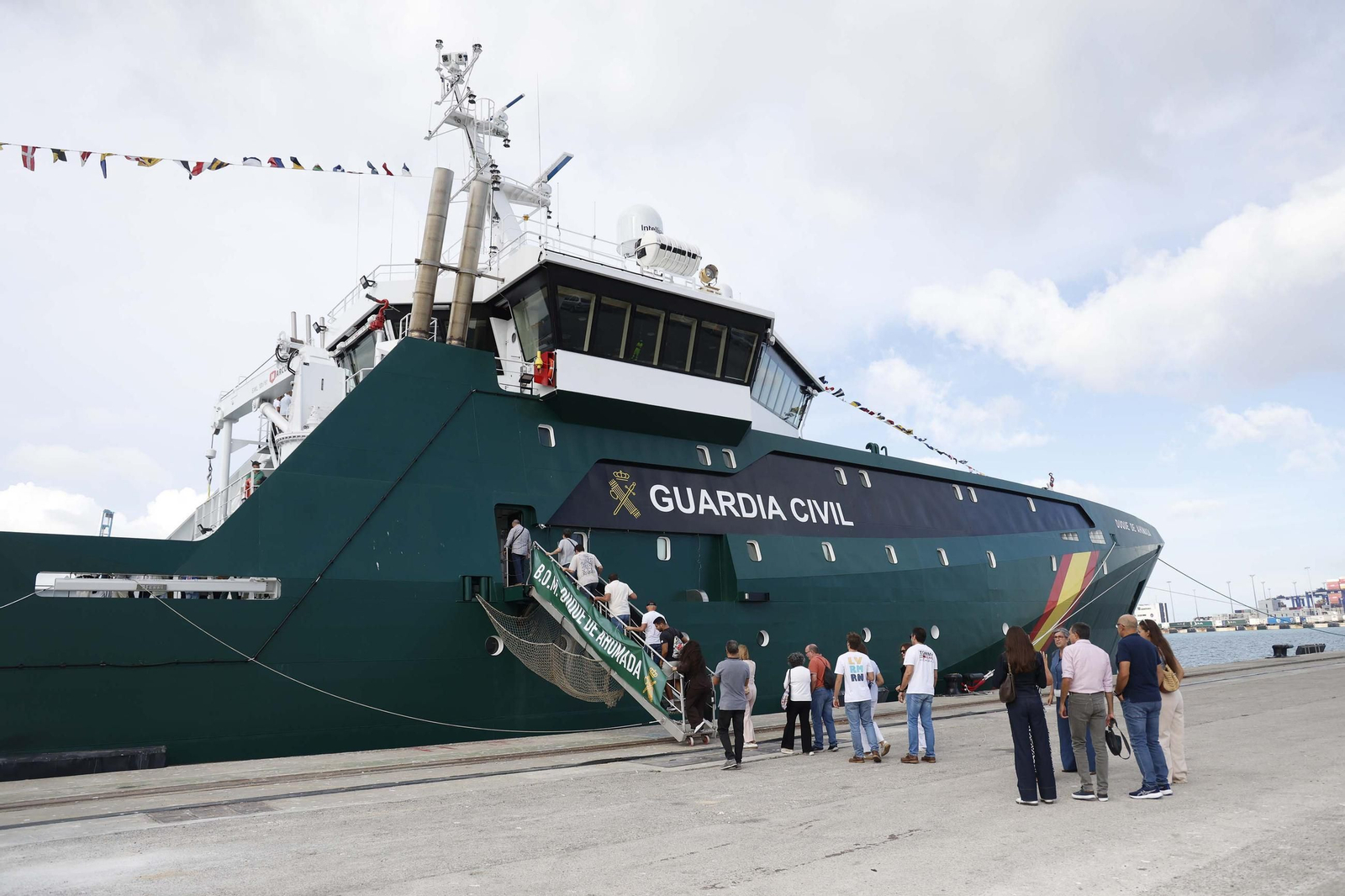 Fotos del nuevo patrullero de la Guardia Civil " Duque de Ahumada " en el Puerto de Algeciras