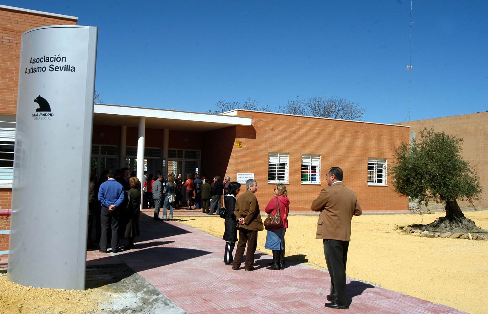 El colegio de Educación Especial Ángel Riviére.