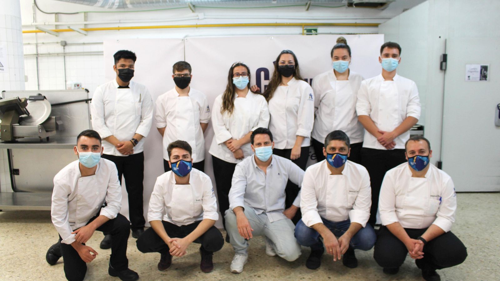 Alumnos y profesionales participantes en la master class.