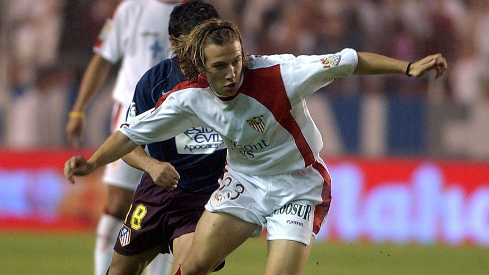Diego Capel, durante su debut con el Sevilla con 16 años.