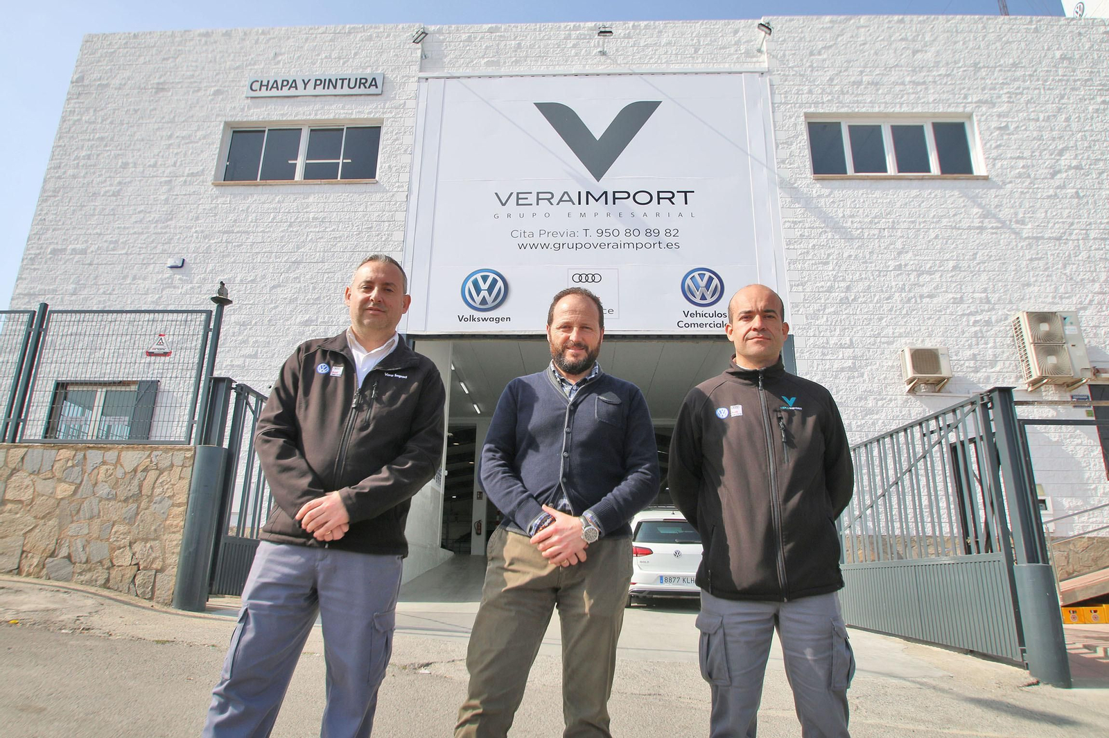 Jose Horacio, asesor de servicio del Dpto. de Carrocería y Pintura;   Jose María Caparrós, responsable del Grupo de Carrocería y Pintura; y  Juan José Barranco, jefe de Taller de Carrocería y Pintura.