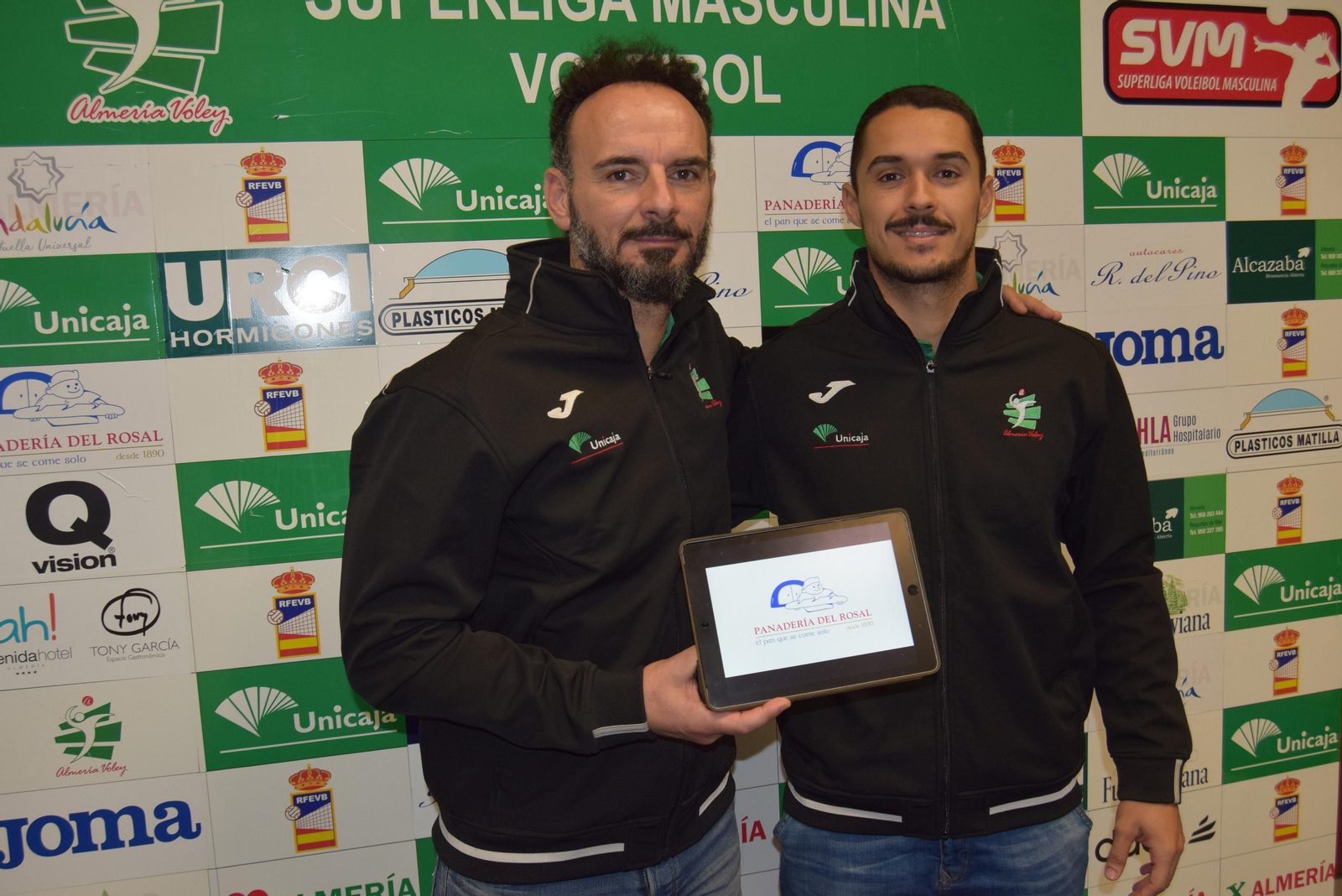 Berenguel y Álex Fernádez han presentado el duelo ante Vecindario