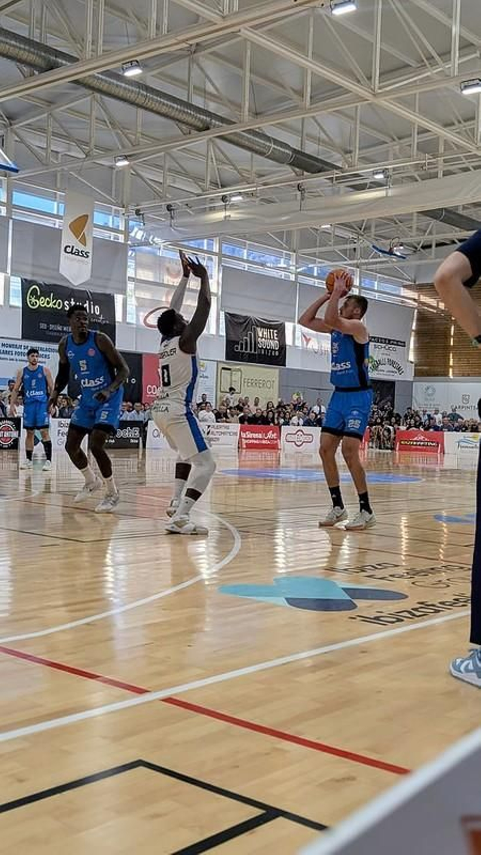 El Melilla de Morgan Stilma y Jeffry Godspower, a Primera FEB