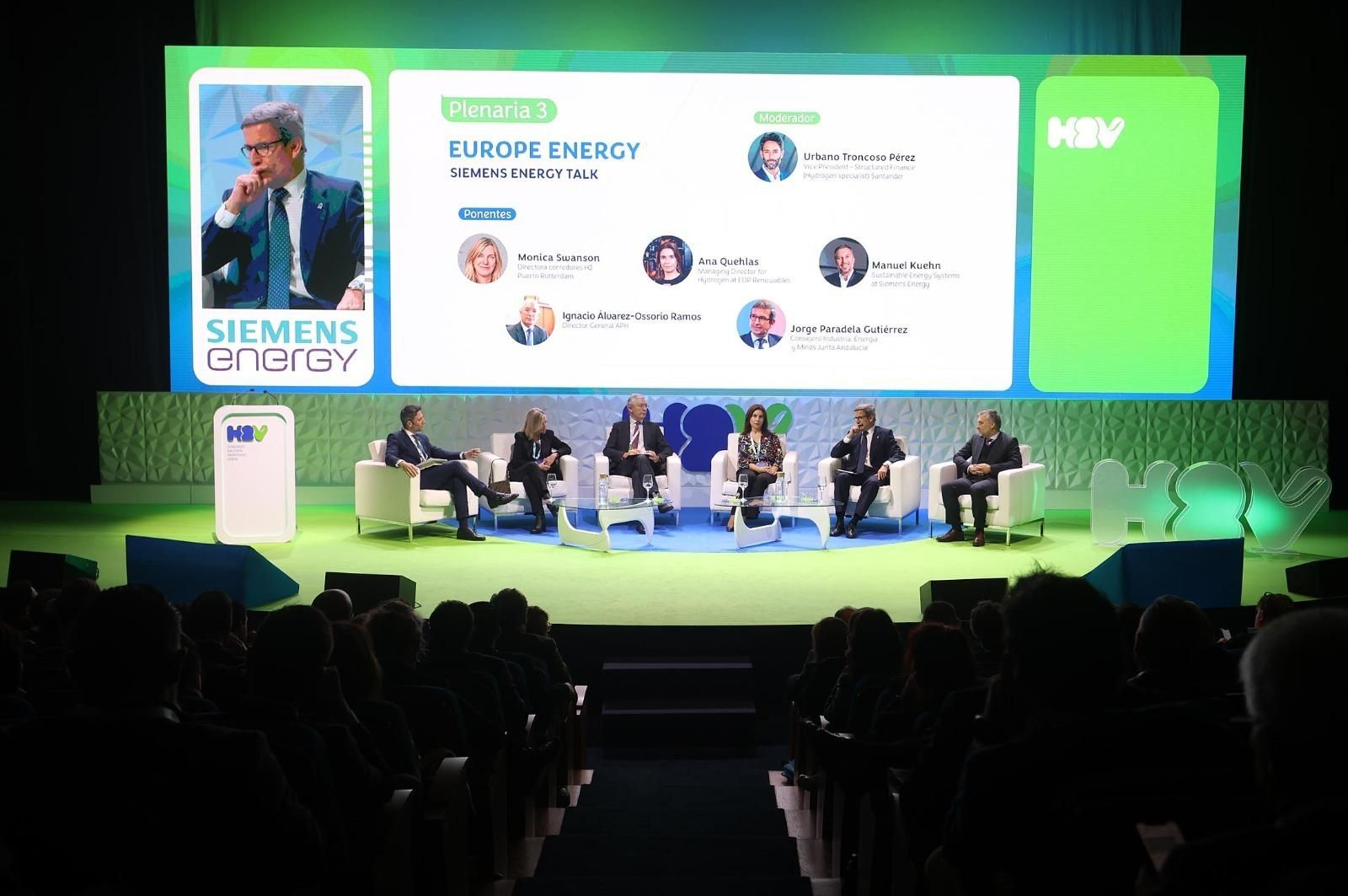 Los puertos de Rotterdam y Huelva están preparados para el cambio hacia el combustible limpio.