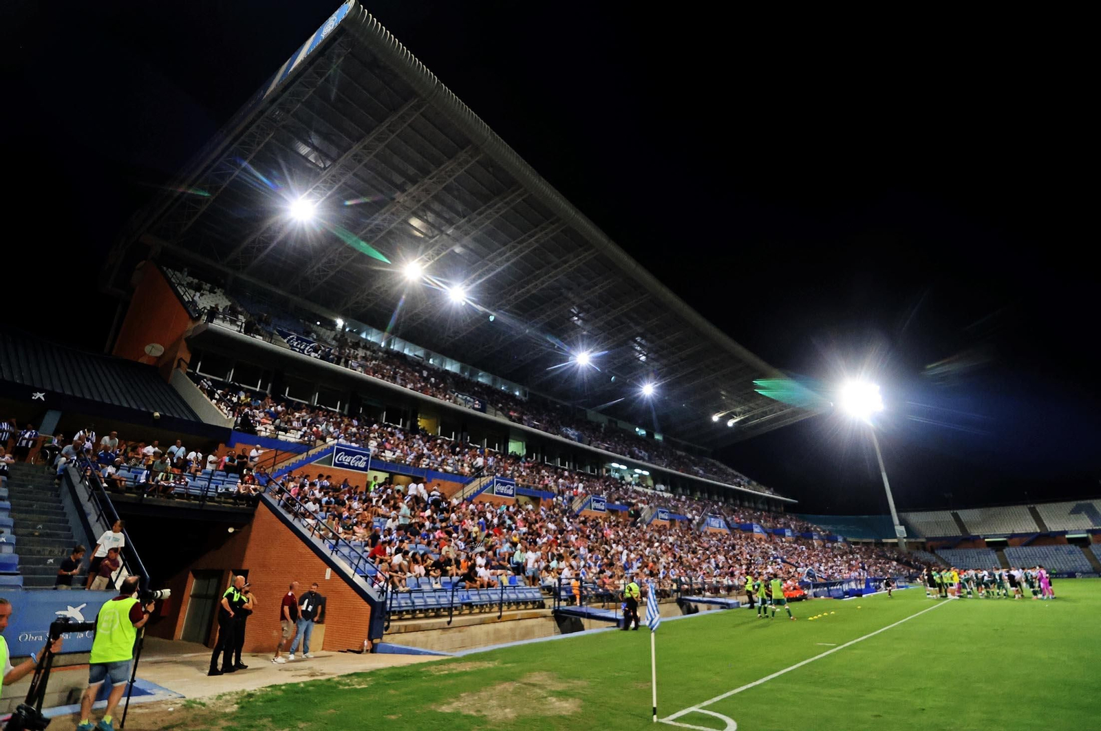 Las mejores imágenes del Trofeo Colombino con el Recreativo de Huelva, Zamora y Cacereño