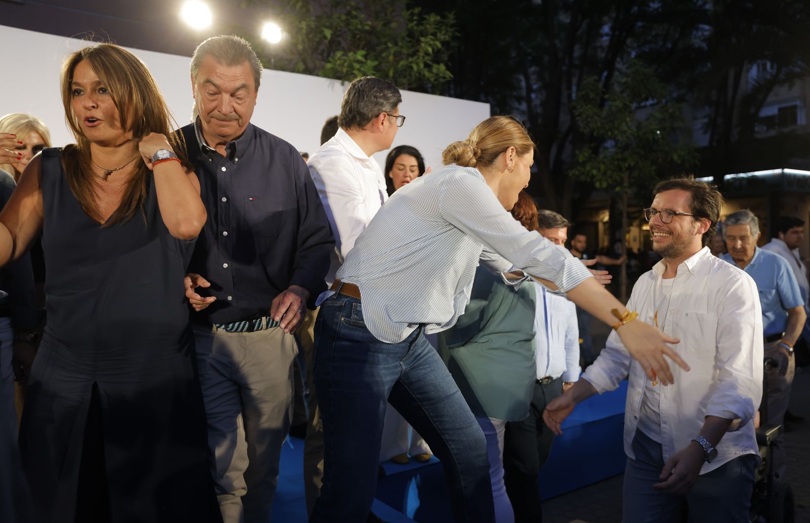 Las imágenes del inicio de campaña del Partido Popular, en Sevilla