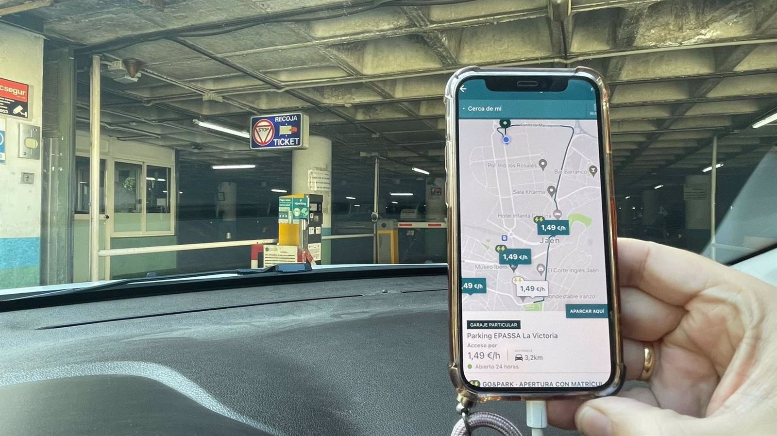 Entrada a un parking de Epassa.