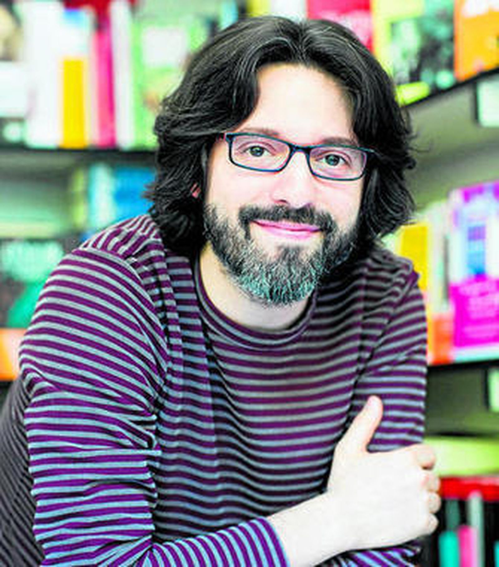 Andrés Neuman ha escrito una obra autobiográfica fabulosa.