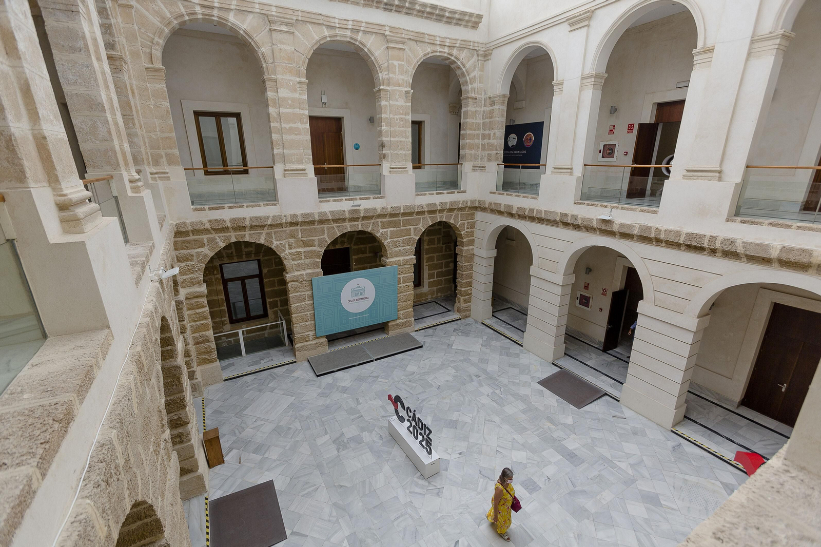 Interior de la Casa de Iberoamérica de Cádiz. Interior de la Casa de Iberoamérica de Cádiz.