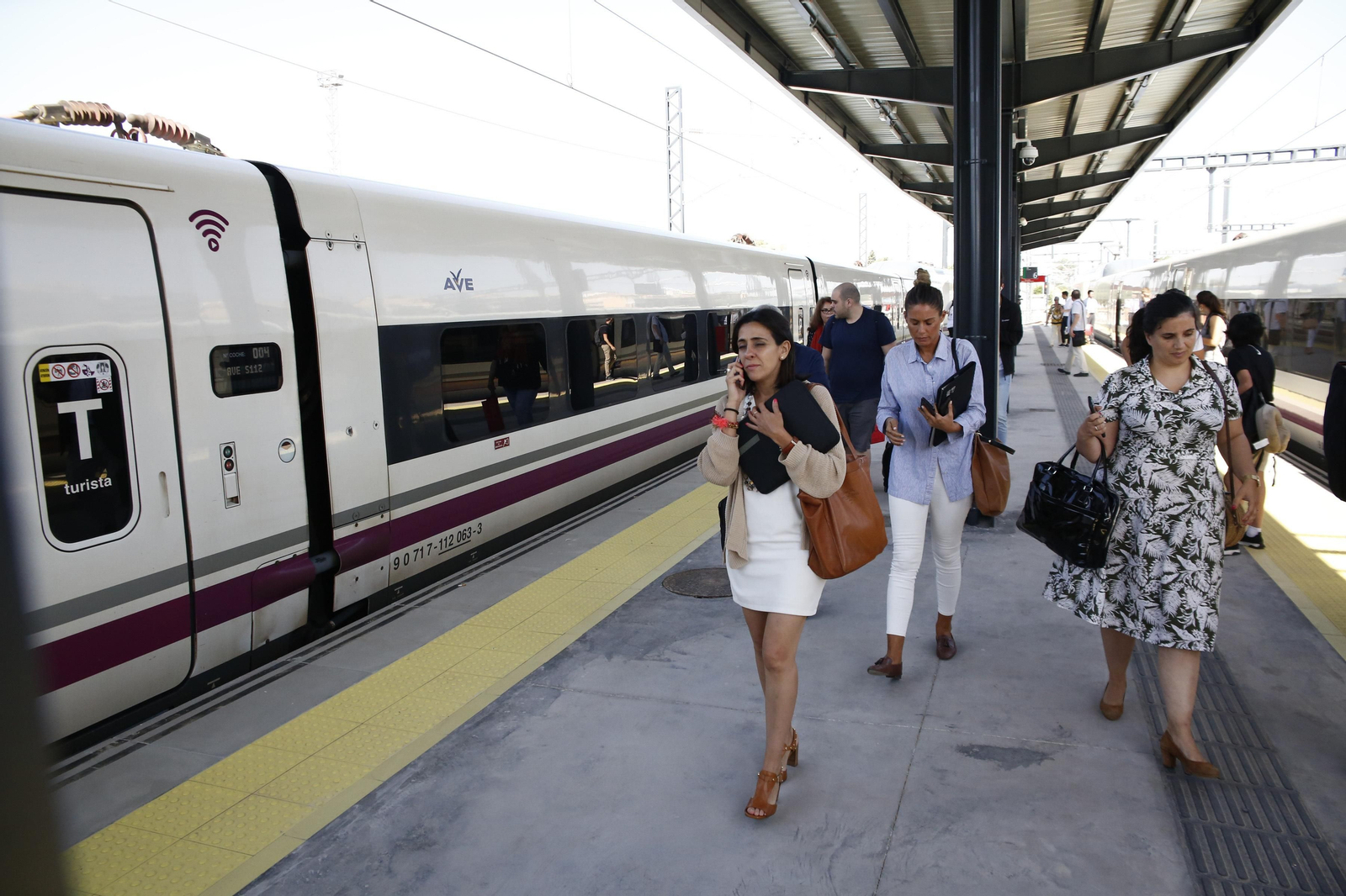 Las imágenes del primer día del AVE