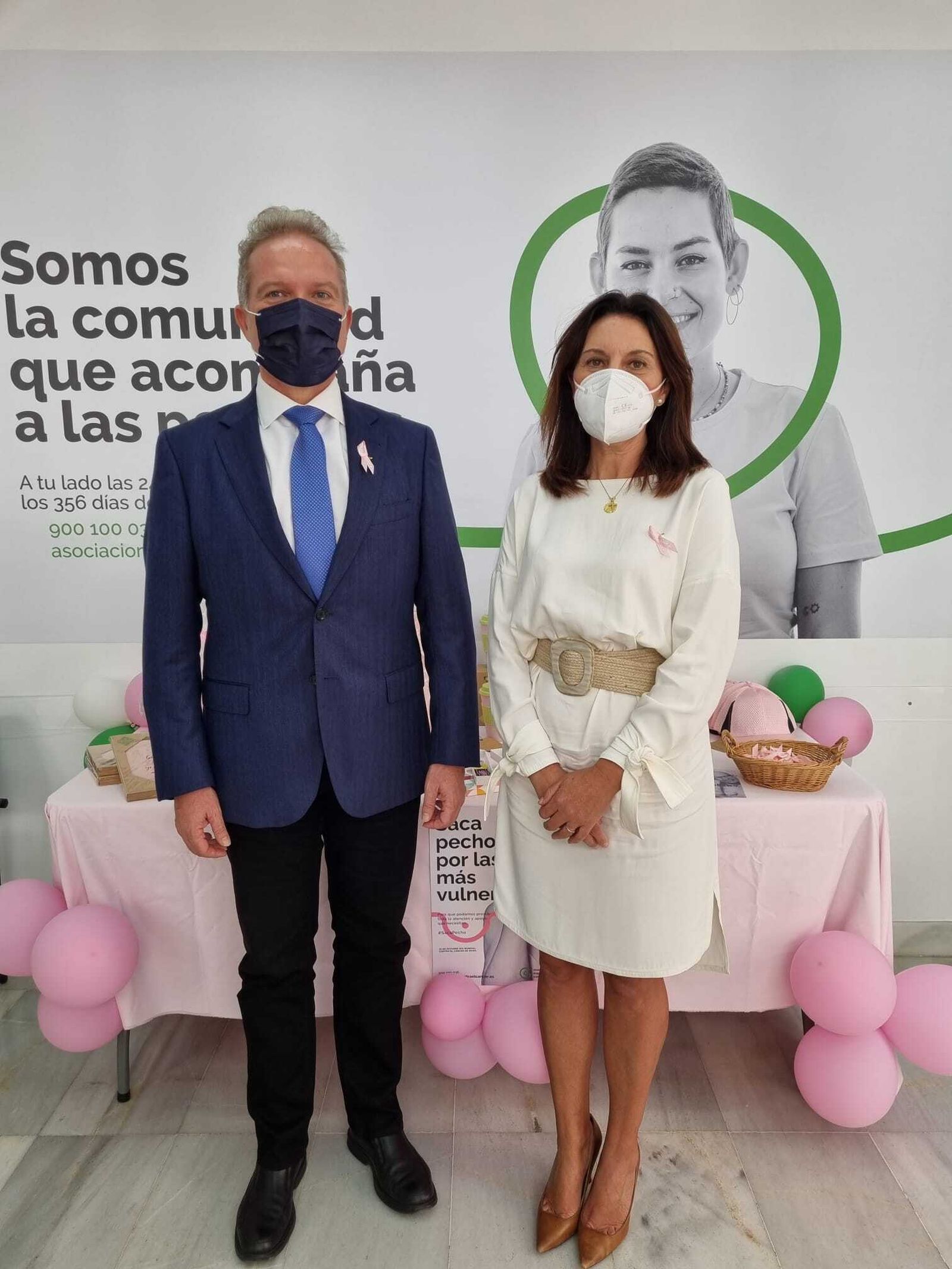 La AECC en Almería convoca las Ayudas Predoctorales.