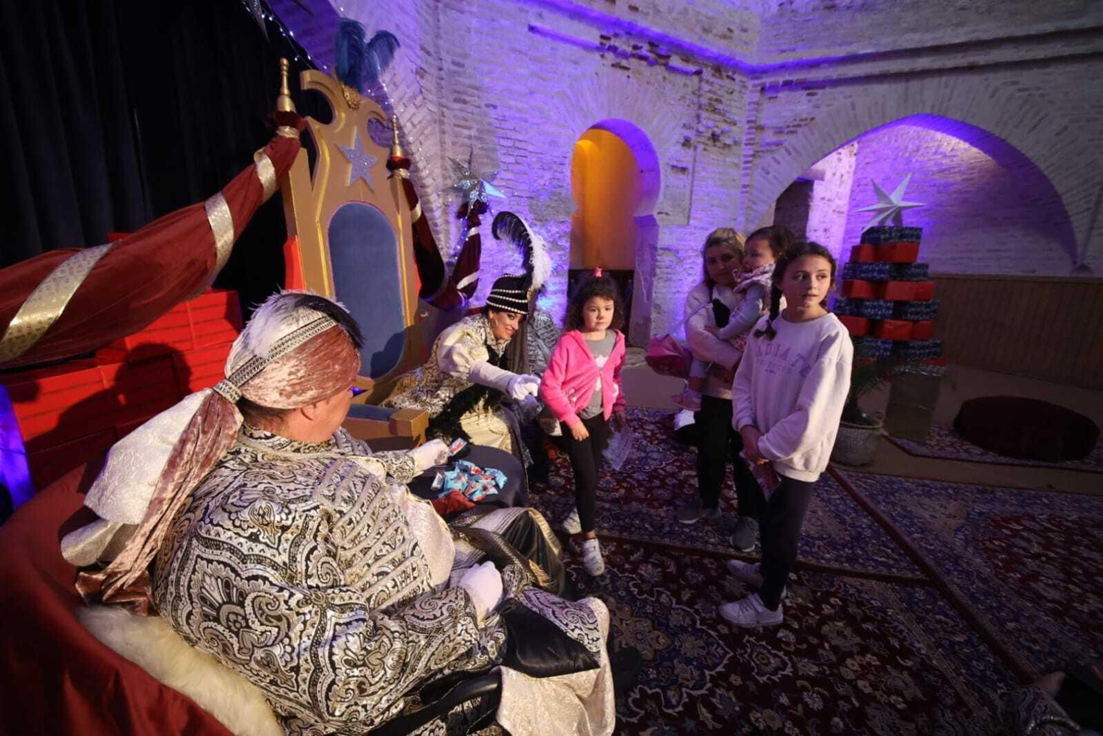 La Cartera Real recoge las cartas de los niños en el Alcázar