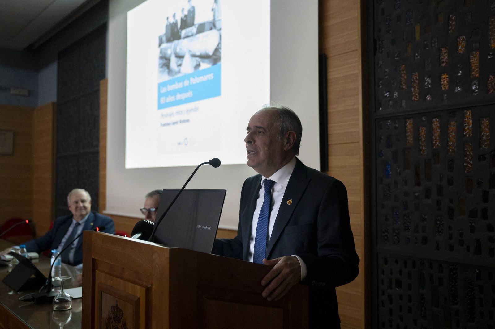 Palomares, 60 años después: se presenta el libro que revisita el mayor accidente nuclear en España, en imágenes