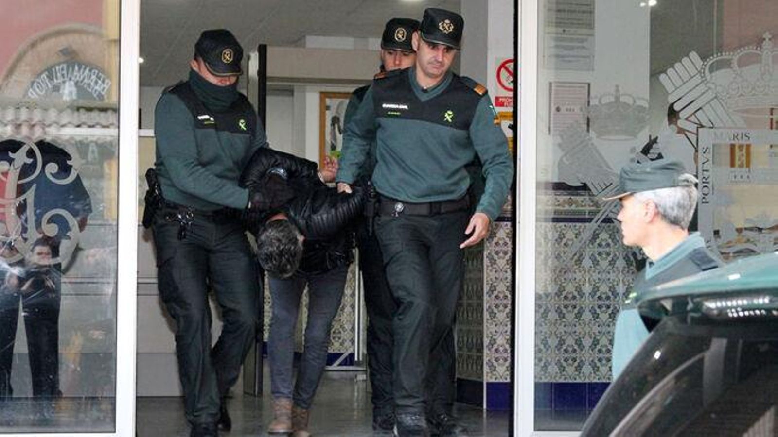 Bernardo Montoya a su salida de la Comandancia de Huelva para declarar ante la juez de Valverde.