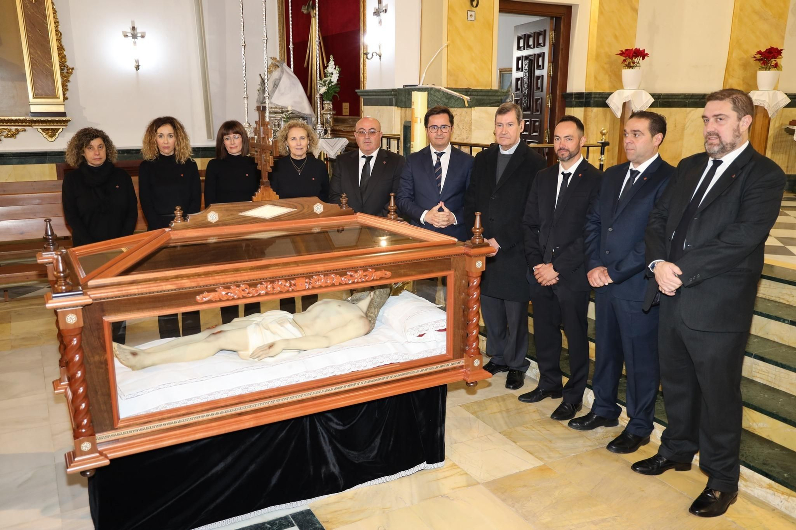 El Santo Sepulcro, que saldrá en procesión el Viernes Santo, estrena este año nueva urna.