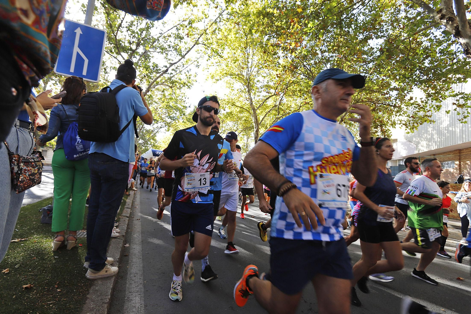 Imágenes de la 35 vuelta a Huelva 2022