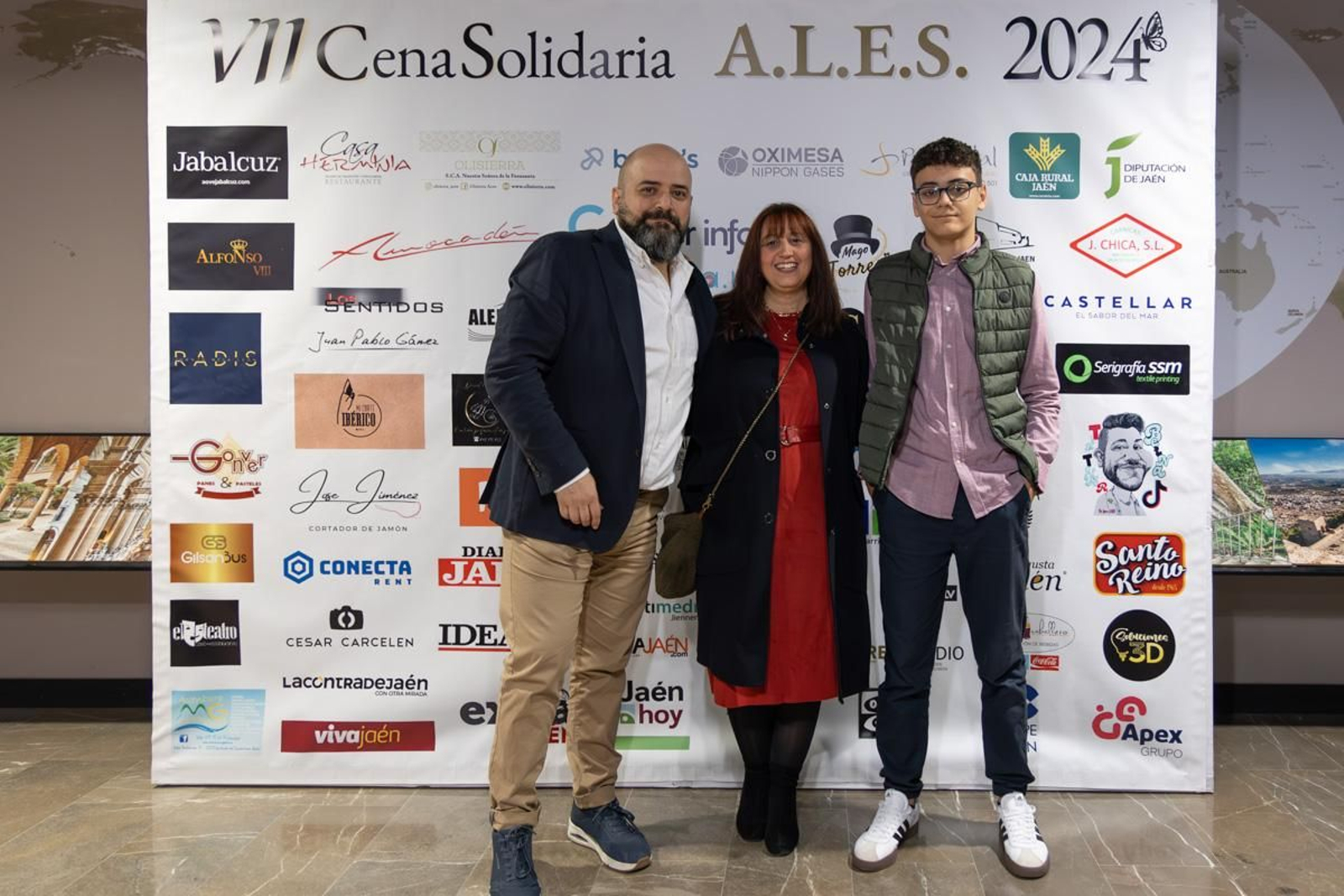 VII cena solidaria de la Asociación para la Lucha contra las Enfermedades de la Sangre (ALES), en imágenes