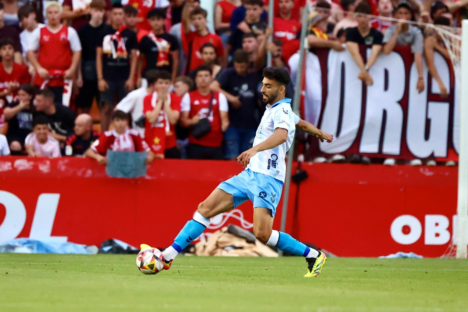 Así fue la locura del ascenso del Málaga CF en Tarragona