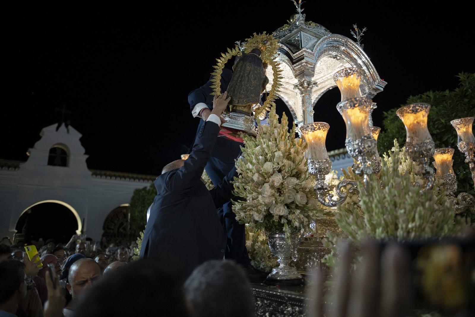 Imágenes de la recogida de la Virgen de la Cinta 2022