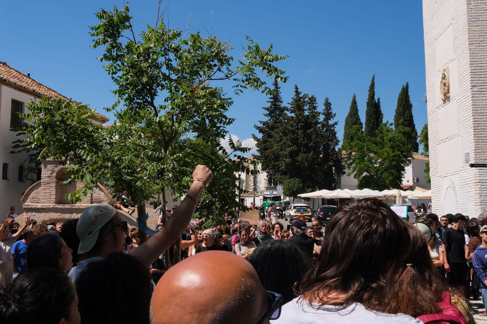 Indignación en Granada: las imágenes de la protesta tras la paliza ...